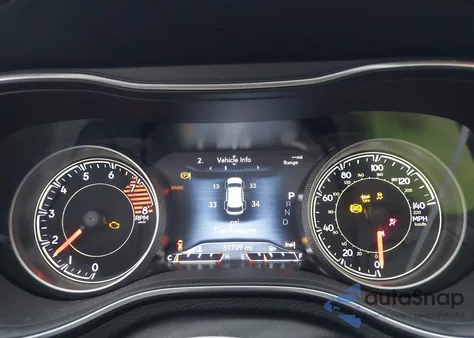 2021 Jeep Cherokee Trailhawk 4X4 из США, поврежденный, VIN 1C4PJMBX4MD113879